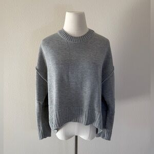 NWT Le Lis Collection Crewneck Pullover Sweater, Gray, XS